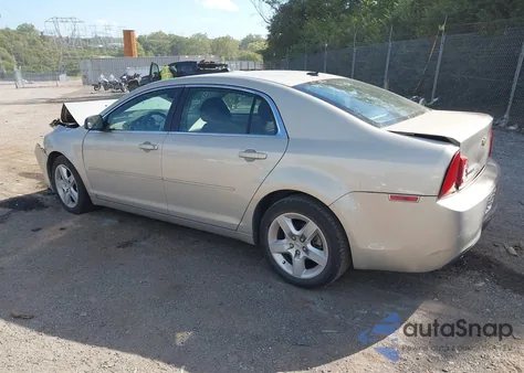 2010 Chevrolet Malibu Ls z USA, uszkodzony, nr VIN 1G1ZB5EB8AF114523